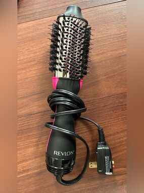 REVLON One-Step Volumizer Original 1.0 Hair Dryer and Hot Air Brush, Black Pink